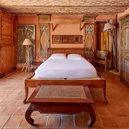Holiday home Superbe De Style Mauresque Le Lavandou