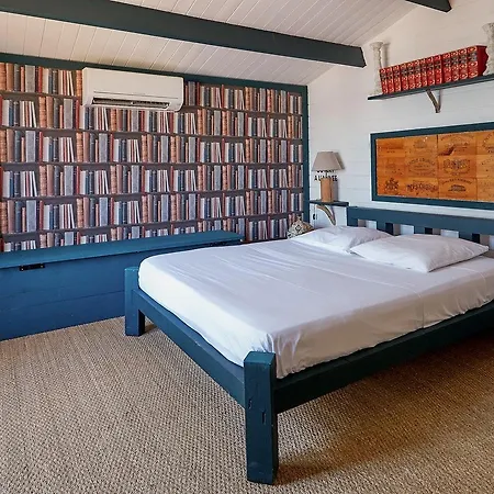 Superbe De Style Mauresque Le Lavandou